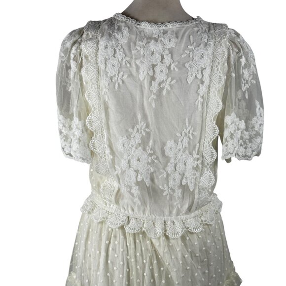 NWOT Carly Jean Los Angeles Ivory Lacy V-Neck Junie Dress Size Medium - Picture 11 of 15
